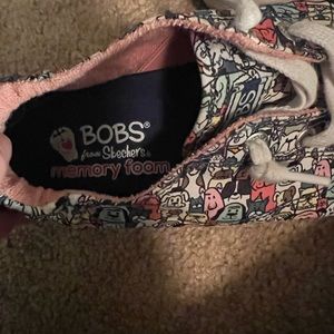 Sketcher Bob’s dog puppy colorful slip on no tie sneakers Women 6.5. Fabric EUC